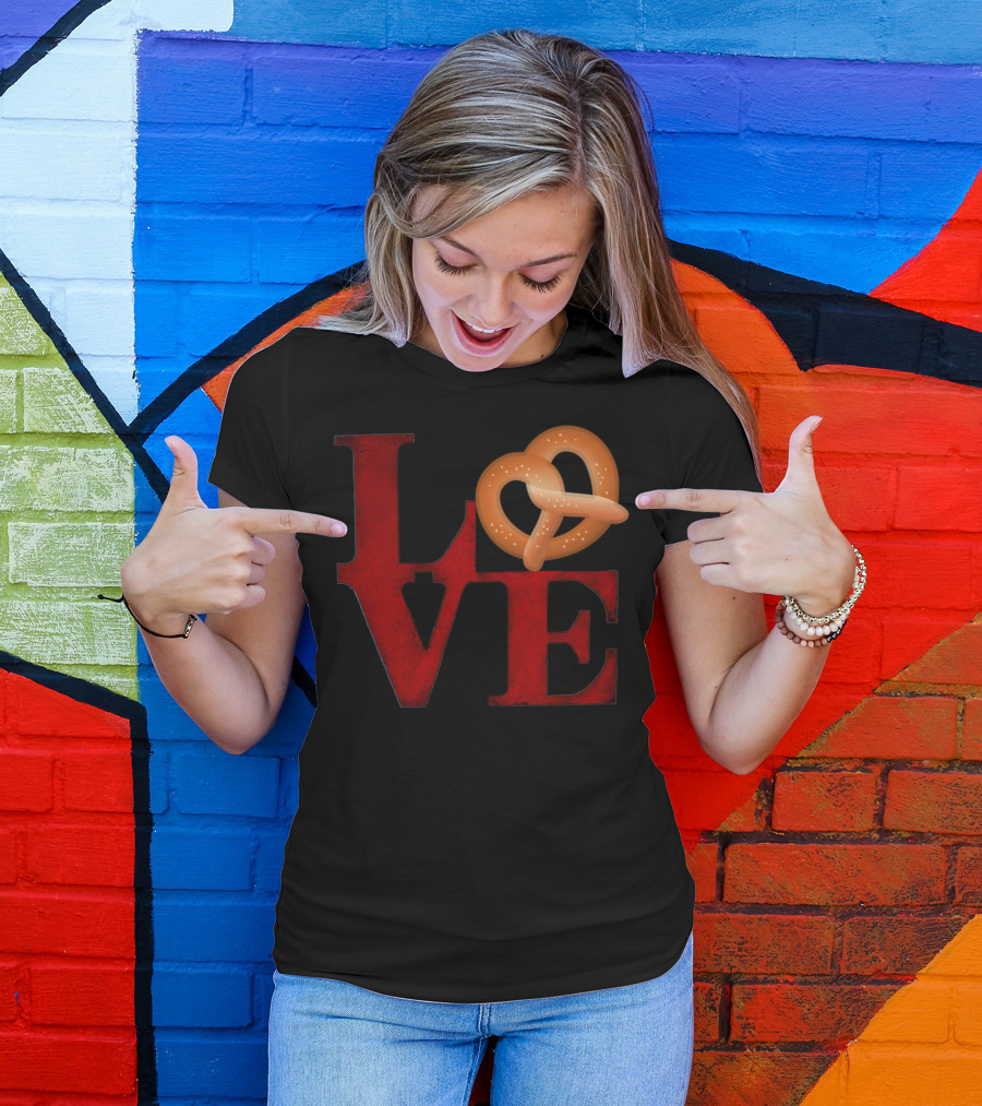 Love Pretzel Philly Emoji Nostalgic T-Shirt