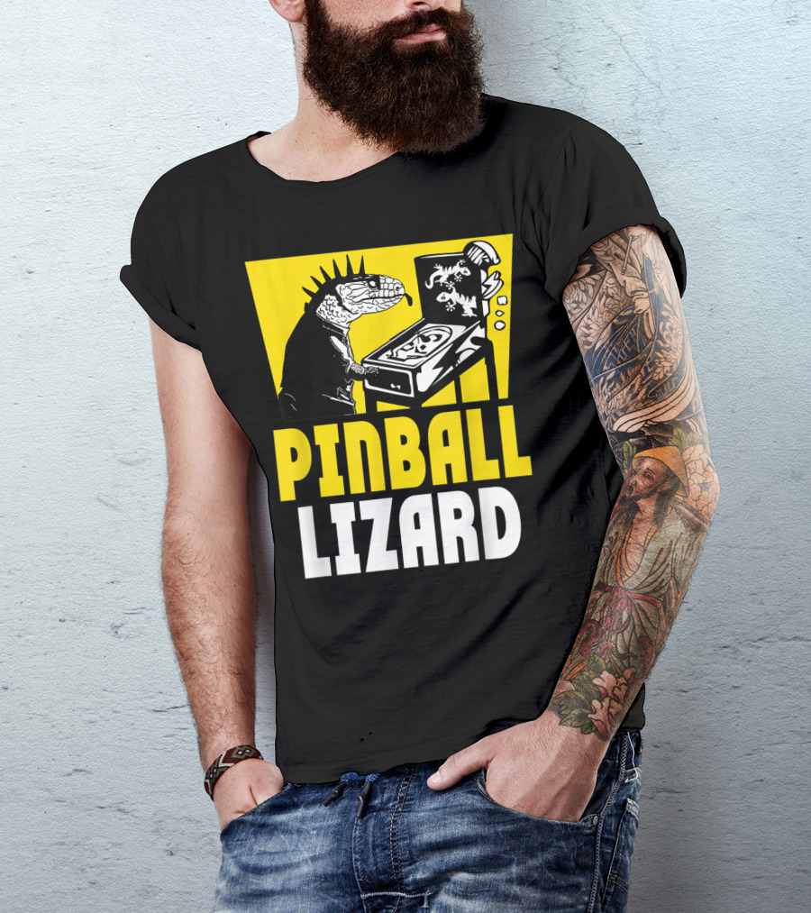 Pinball Lizard Arcade Punk Iguana Playing Pinball Machine T-Shirt