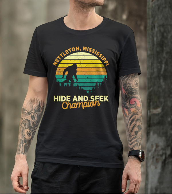 Nettleton Mississippi Bigfoot Hide And Seek Champion Retro T-Shirt