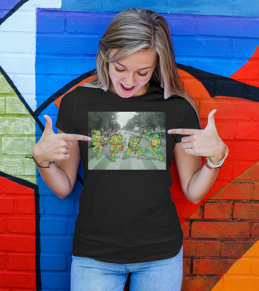 Nage Mutant Ninja Turtles Abbey Road Style Street Scene T-Shirt