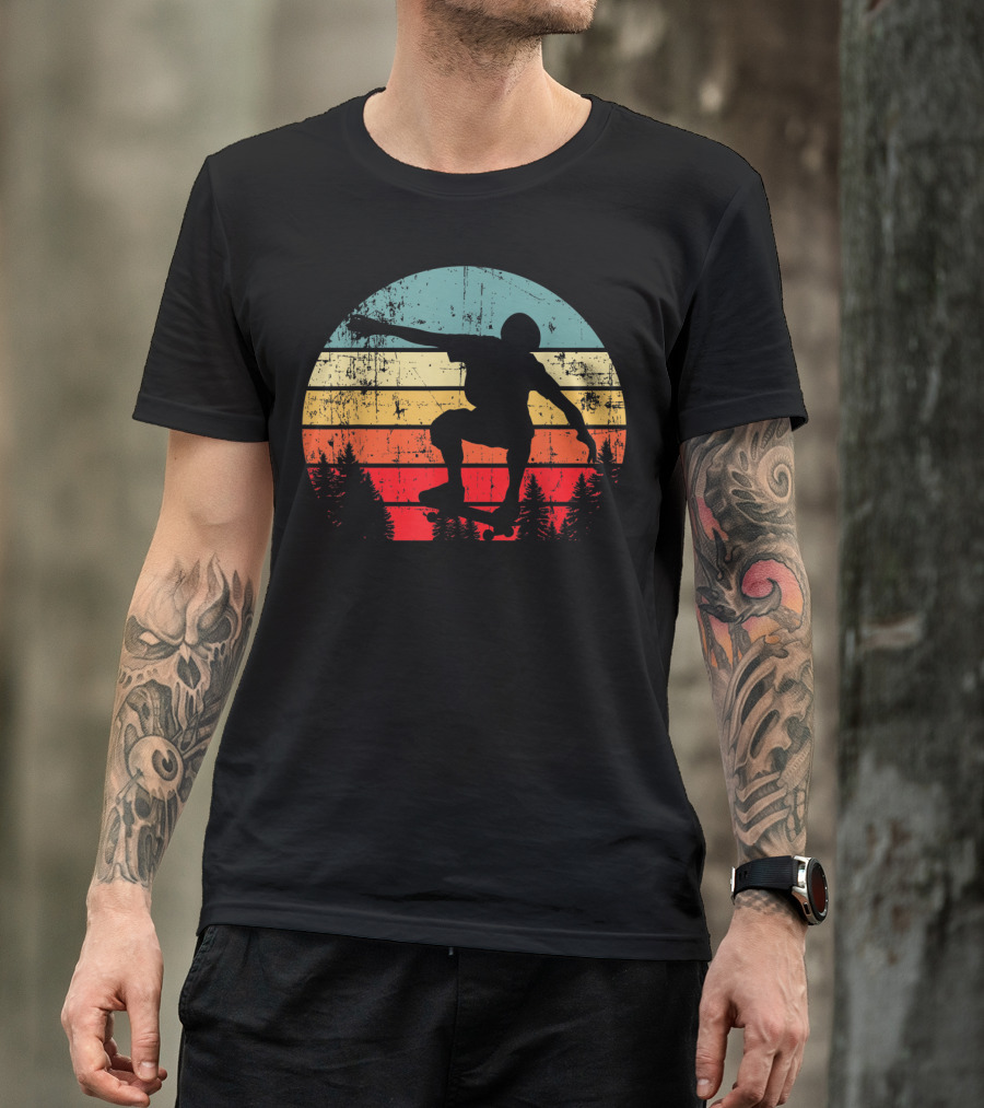 Half Pipe Vintage Skateboarder Skater Retro Sunset T-Shirt
