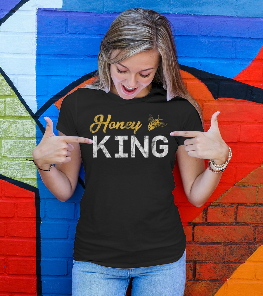Honey King Funny Men's Bumble Bee White Text And Image T-Shirt