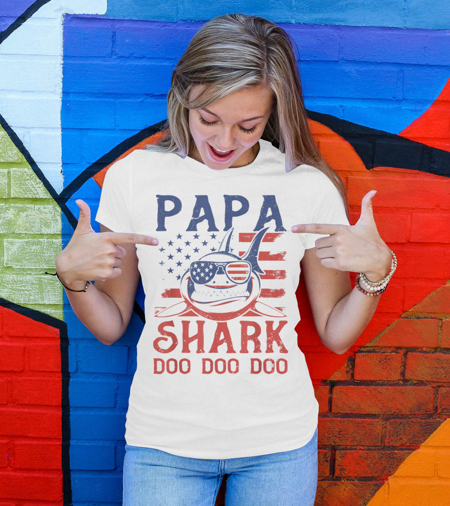 Papa Shark Doo Doo Doo American Flag Sunglasses T-Shirt