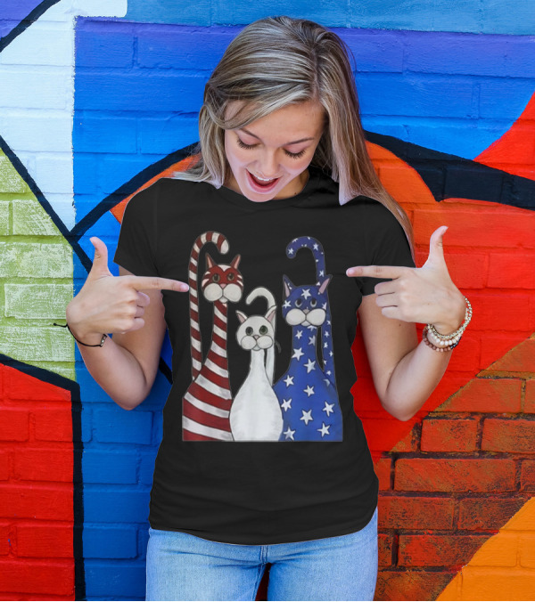 Cat American Flag USA Paws Patriotic Red White Blue Stars Stripes T-Shirt