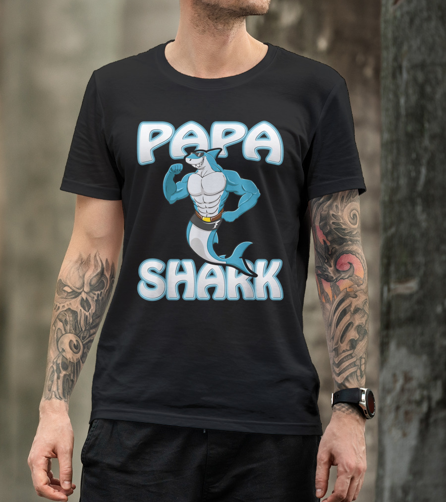 Papa Shark Muscular Gym Dad Father's Day T-Shirt