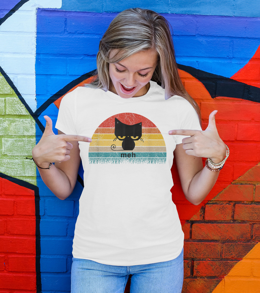 Meh Black Cat Retro Sunset Funny Cat Lovers T-Shirt