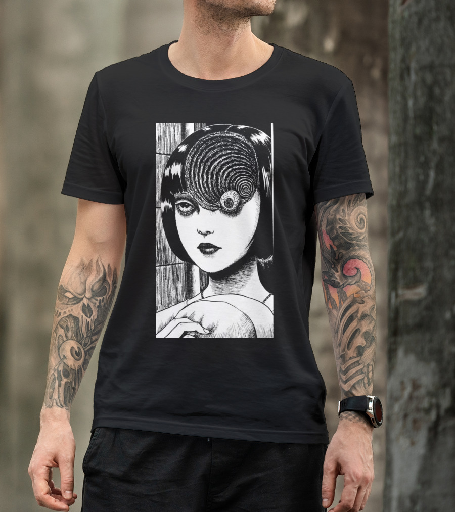 Uzumaki Junji Ito Kirie Goshima Spiral Horror Manga T-Shirt