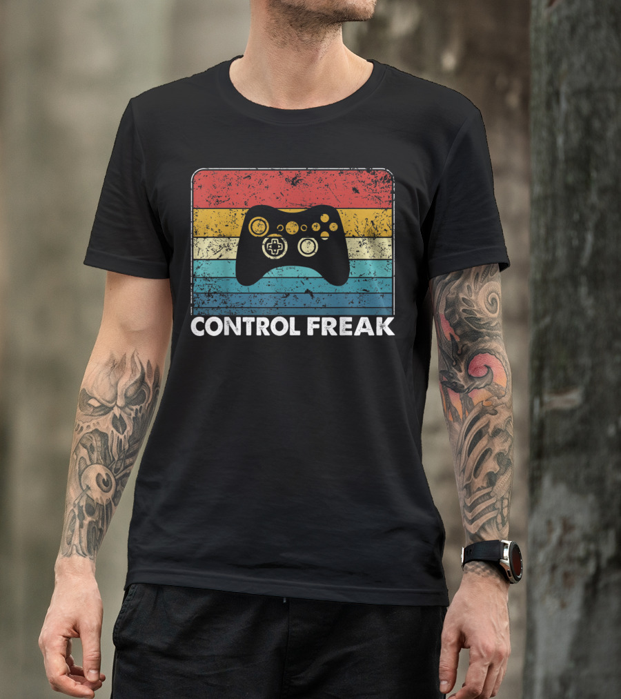 Control Freak Vintage Video Game Controller Retro Stripes T-Shirt