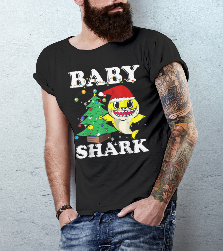 Baby Shark Christmas Tree Santa Hat T-Shirt