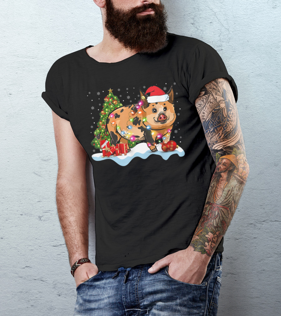 Kunekune Pig Santa Hat Christmas Tree Lights Snowflakes T-Shirt