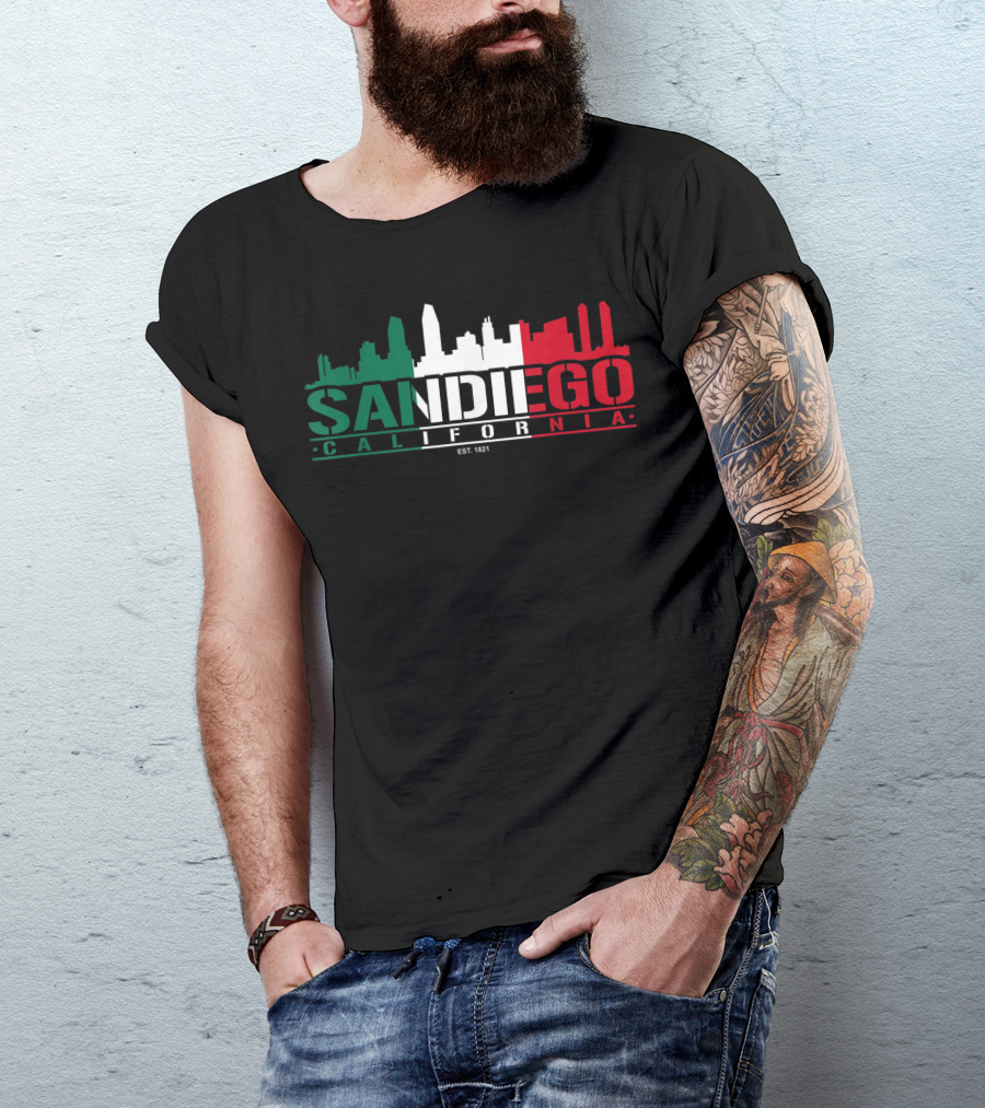 San Diego California Skyline Est. 1821 Classic Look T-Shirt