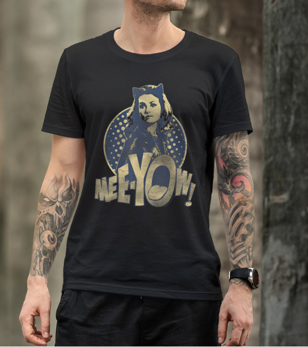 Batman Classic TV Series Catwoman Meeyow Iconic T-Shirt