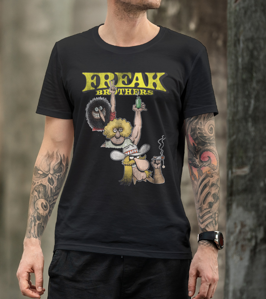 Freak Brothers Three Freaks Peace Cigar And Bottle T-Shirt