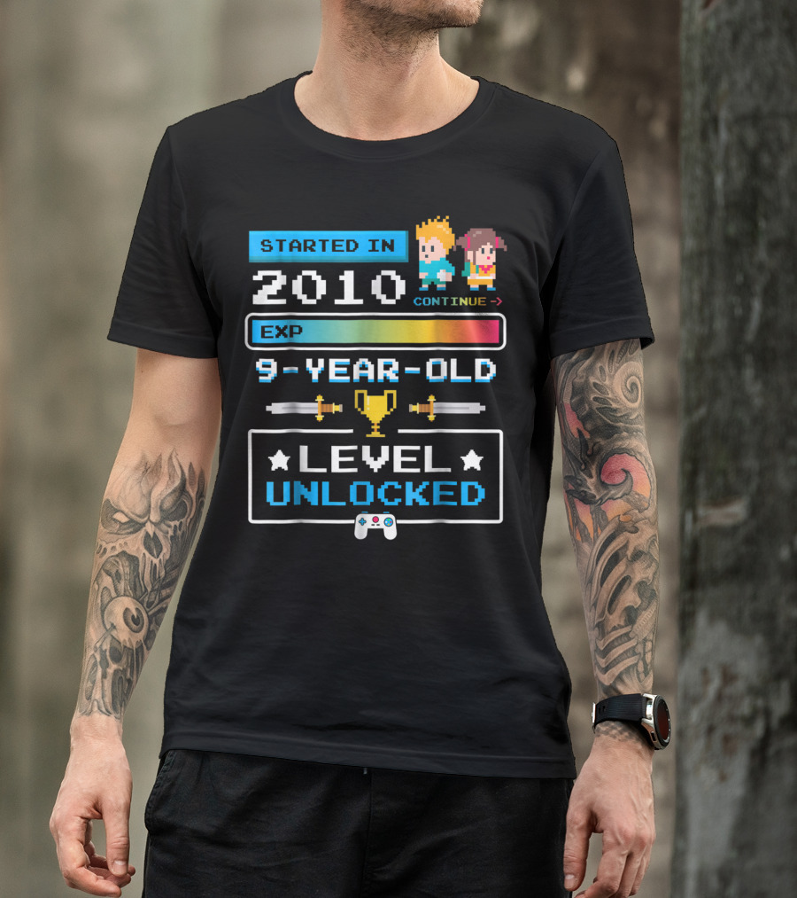 Started In 2010 9 Year Old Level Unlocked Gamer EXP Trophy T-Shirt