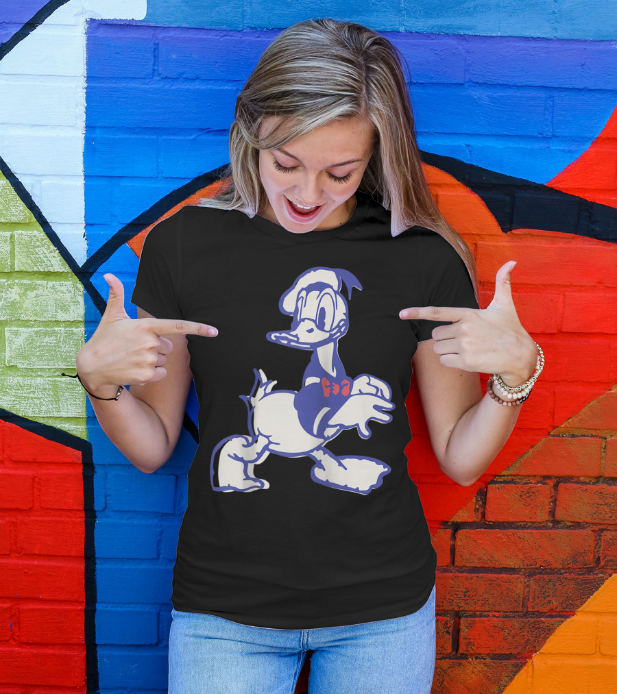 Disney Mickey And Friends Donald Duck Classic Art O0 T-Shirt