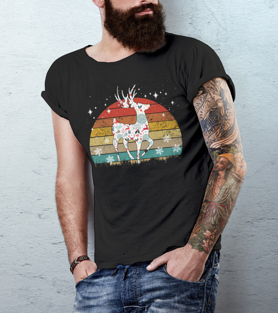 Vintage Retro Reindeer Snowflakes Christmas T-Shirt