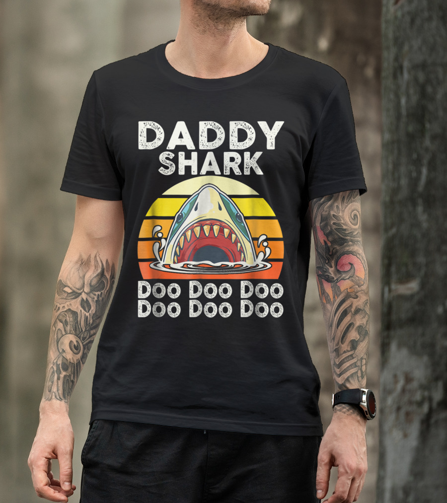 Daddy Shark Doo Doo Doo Doo Doo Doo Funny Sunset Shark Face T-Shirt