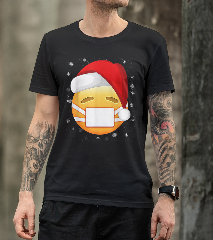 Funny Face With Medical Mask Emojis Santa Hat Snowflakes T-Shirt