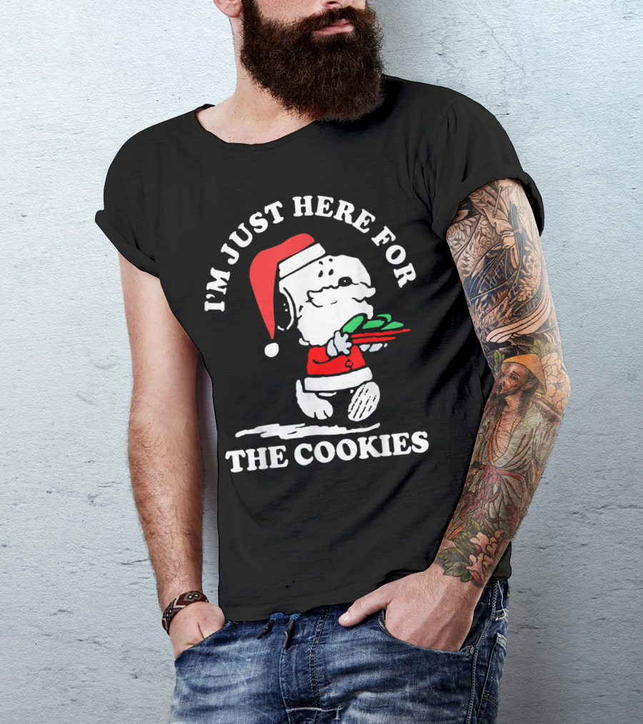 I'm Just Here For The Cookies Santa Hat Dog Carrying Christmas Cookies T-Shirt