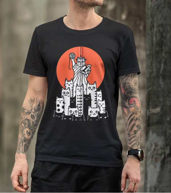 Cat Statue Of Liberty In New York NYC America USA Patriot T-Shirt
