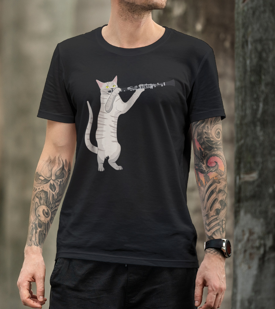 Clarinet Playing Cat For Musicians And Kitten Lovers T-Shirt