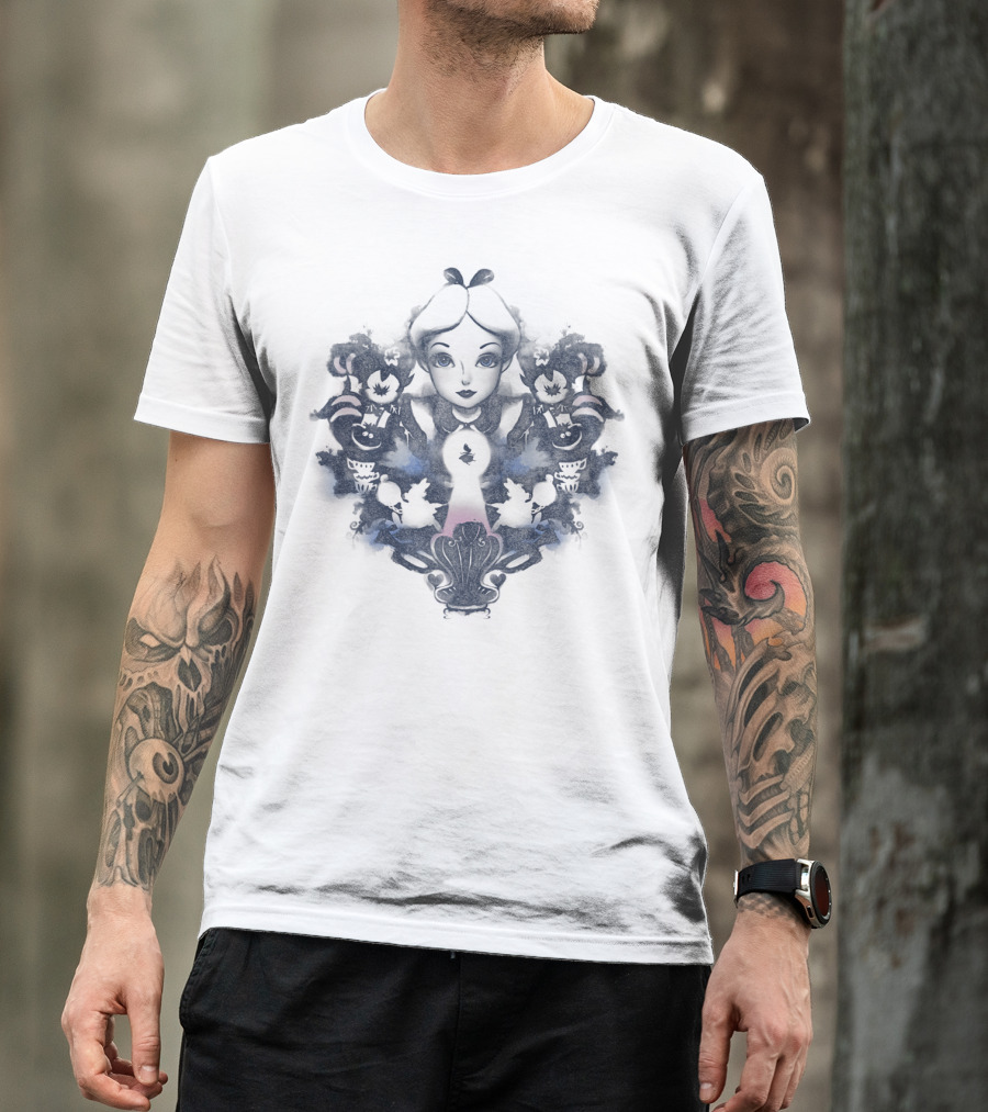 Disney Alice In Wonderland Mirrored Keyhole Cheshire Cat Mad Hatter Teacup T-Shirt
