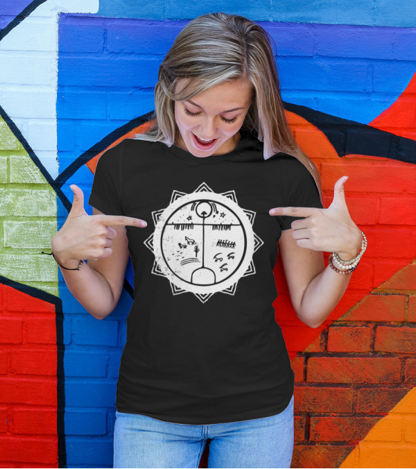 Oneness Native American Siberian Shaman Circle Symbol With Nature Motifs T-Shirt