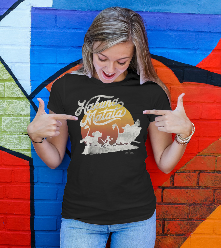 Disney Lion King Hakuna Matata Silhouette Sunset T-Shirt
