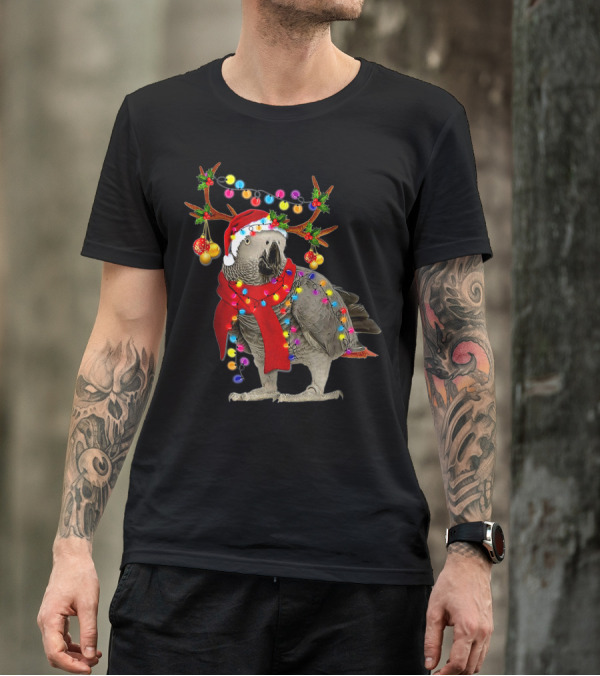 Funny African Grey Parrot Christmas Reindeer With Festive Lights And Santa Hat T-Shirt