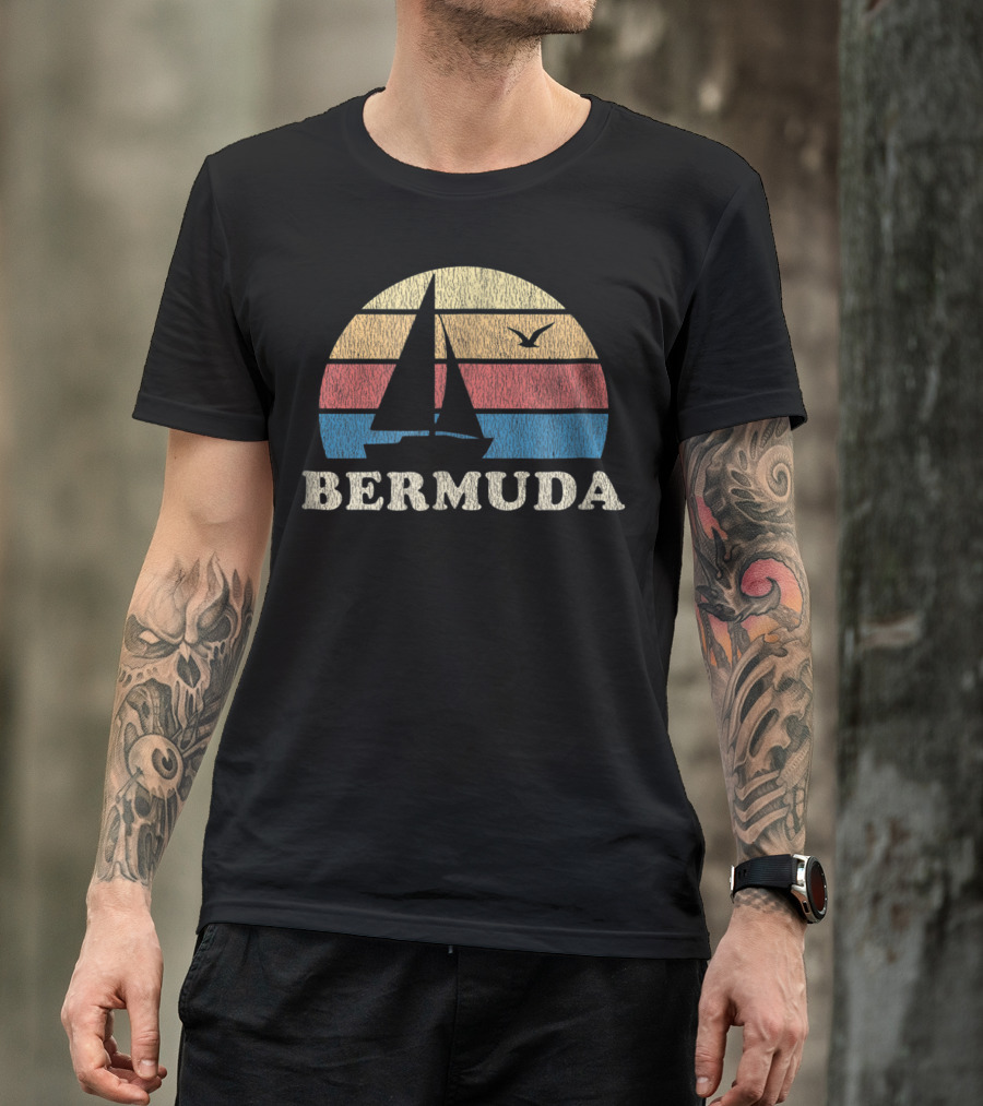 Bermuda 70s Vintage Sailboat Sunset Throwback T-Shirt