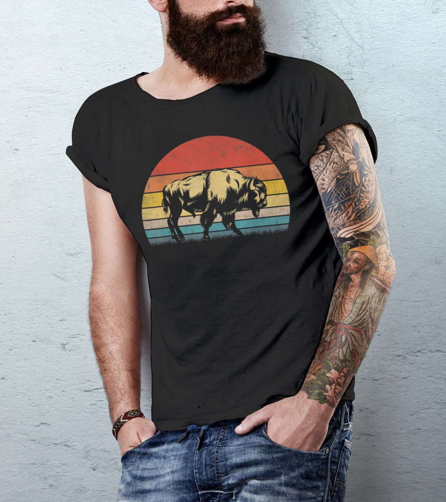 Buffalo Bison Sunset Vintage 70s Natur Retro Stripes T-Shirt