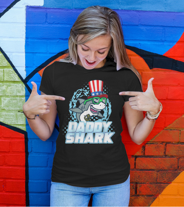 Daddy Shark Fourth Of July Doo Doo Doo Uncle Sam Hat T-Shirt