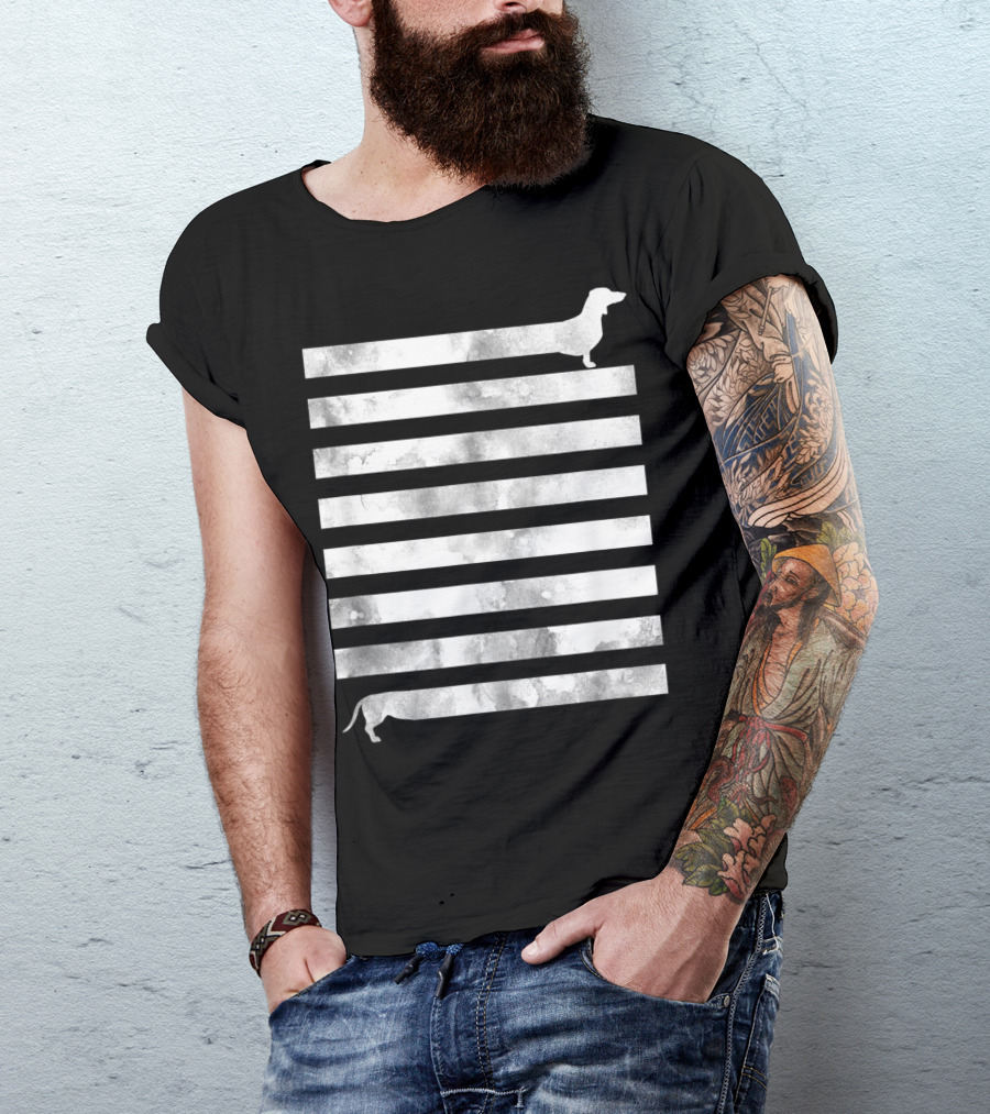 Funny Dachshund Wiener Dog Chiweenie Doxie Striped Optical Illusion T-Shirt