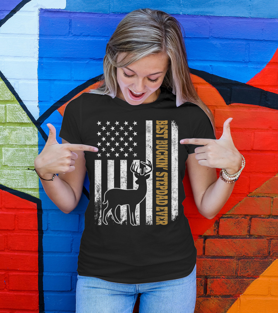 American Flag Best Buckin Stepdad Ever Deer T-Shirt