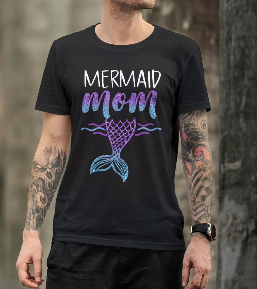 Mermaid Mom Glitter Tail Birthday Party T-Shirt