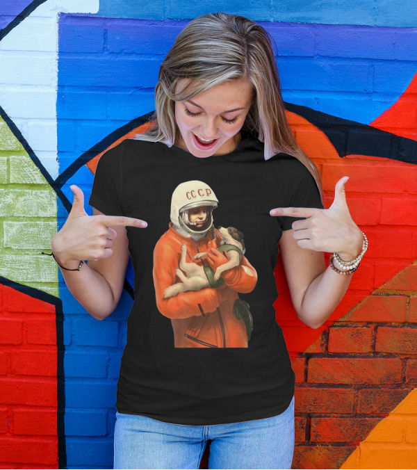 Soviet Space Gagarin USSR CCCP Cosmonaut With Dog In Orange Suit T-Shirt
