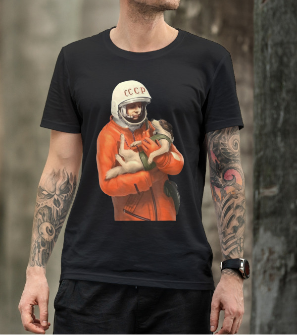 Soviet Space Gagarin USSR CCCP Cosmonaut With Dog In Orange Suit T-Shirt