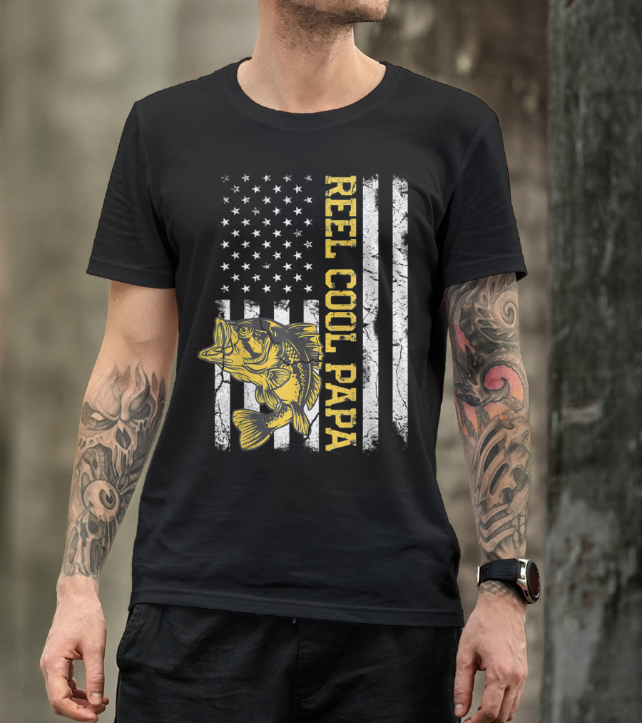 Father's Day Fishing Reel Cool Papa American Flag Bass T-Shirt