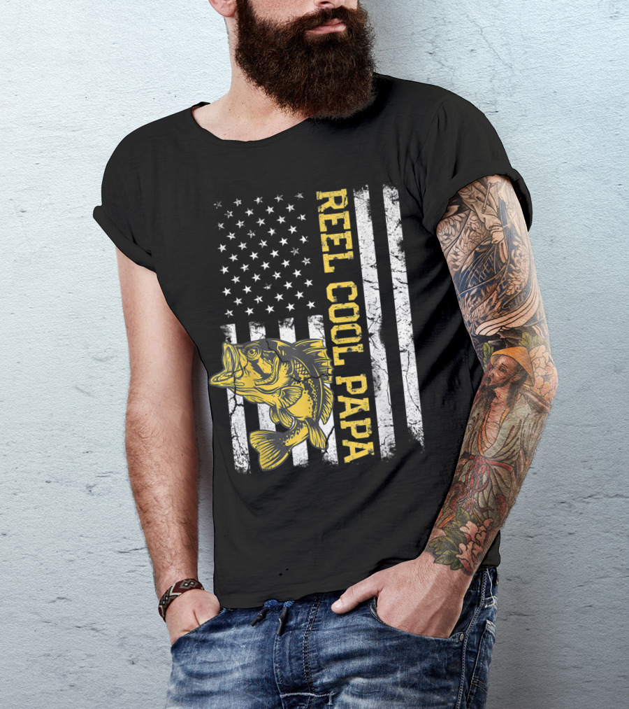 Father's Day Fishing Reel Cool Papa American Flag Bass T-Shirt