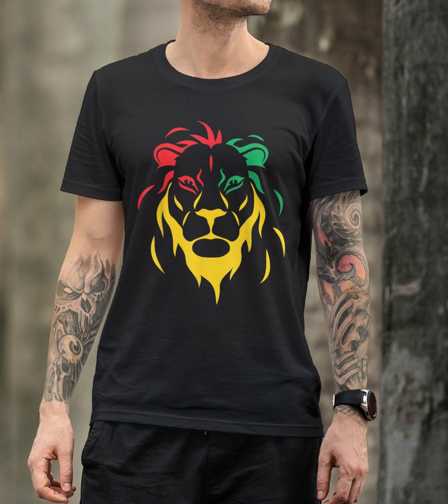 Rastafari Reggae Lion Head In Rasta Colors T-Shirt