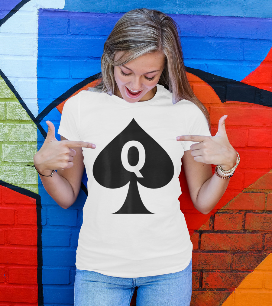 Queen Of Spades Q Symbol Hotwife Clothing T-Shirt