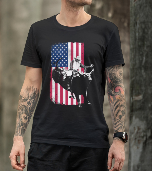 Rodeo Bull Rider American Flag Cowboy Patriot T-Shirt