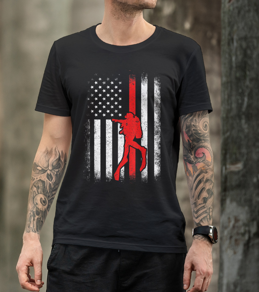 USA American Flag Red White Vintage Scuba Diving Iconic T-Shirt