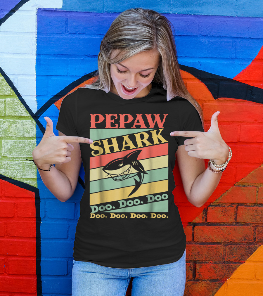 PEPAW SHARK Doo Doo Doo Retro Vintage T-Shirt