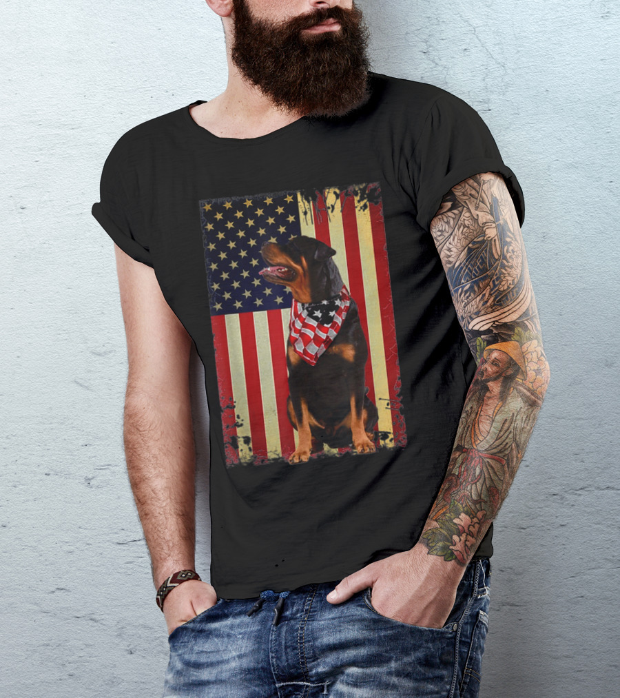 Rottweiler Smile American Flag Patriotic Independence T-Shirt