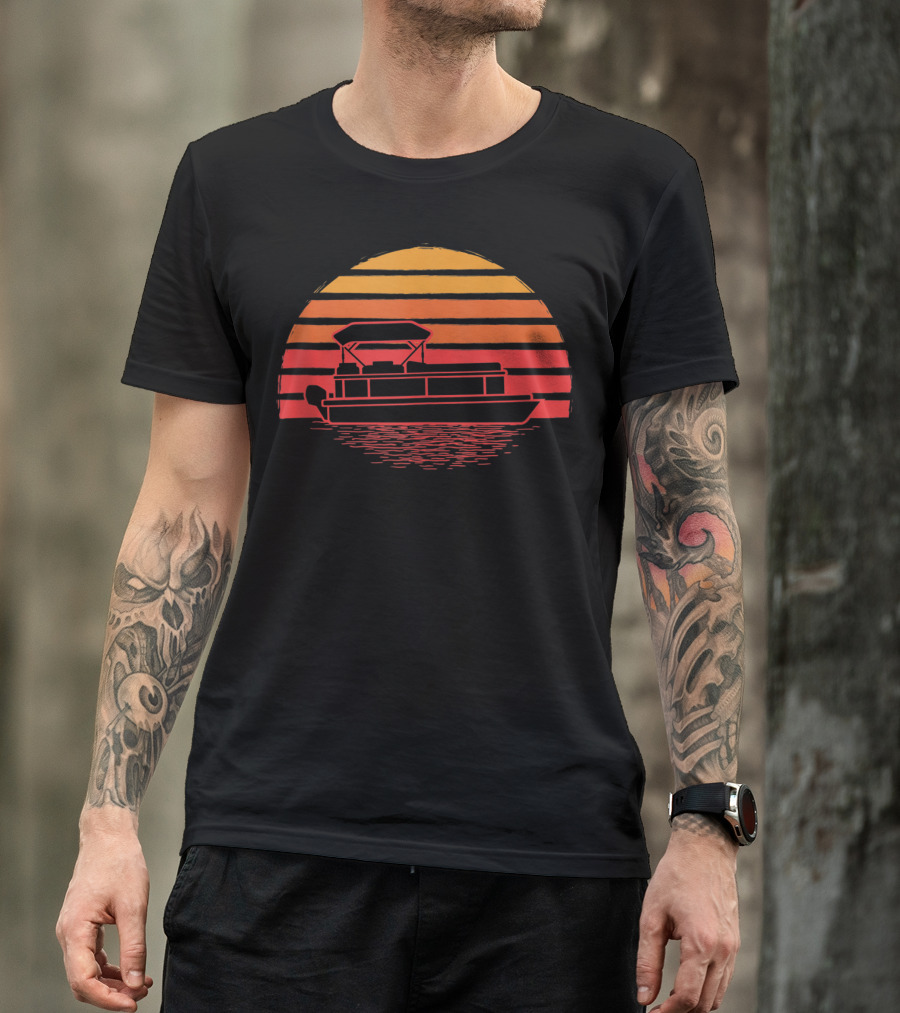 Vintage Sunset Pontoon Boat Silhouette Funny Boating T-Shirt