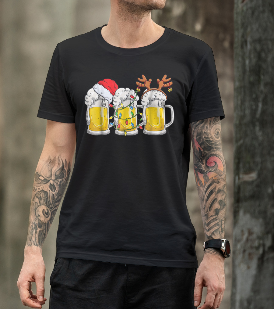 Santa Beer Mug Reindeer Xmas Lights Festive Reinbeer T-Shirt