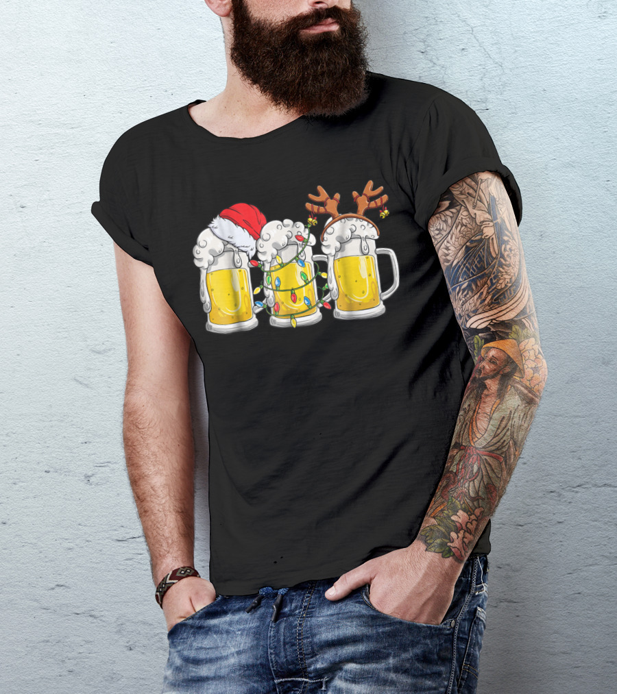 Santa Beer Mug Reindeer Xmas Lights Festive Reinbeer T-Shirt