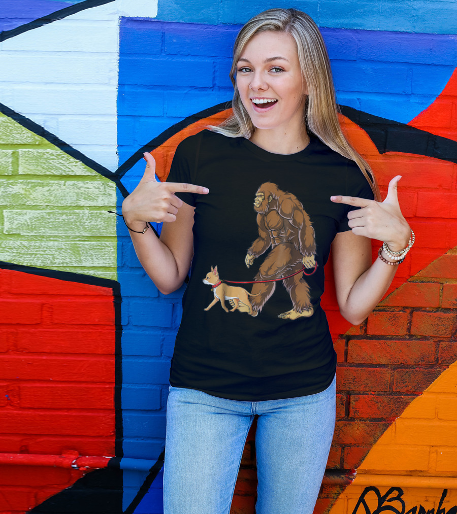 Bigfoot Sasquatch Walking Chihuahua Dog Sighted T-Shirt
