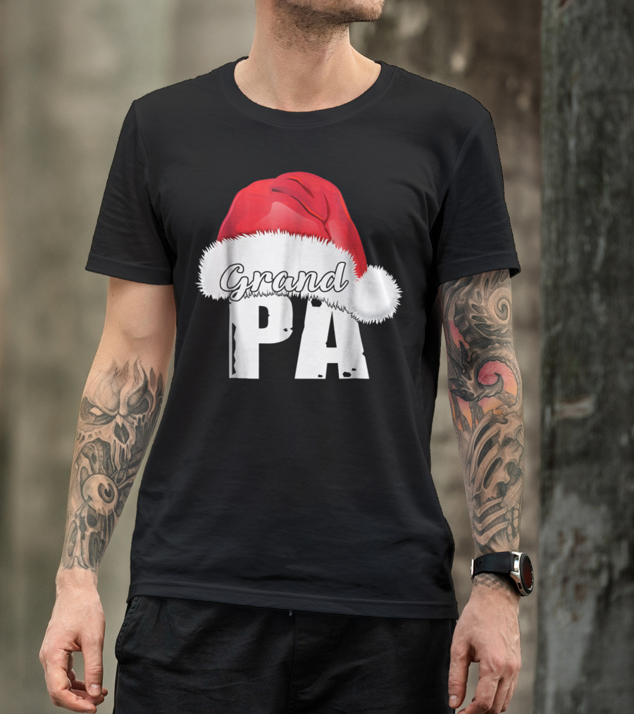 Grandpa Christmas Santa Hat Family Matching T-Shirt